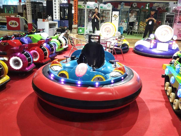 太空碰碰車(chē)